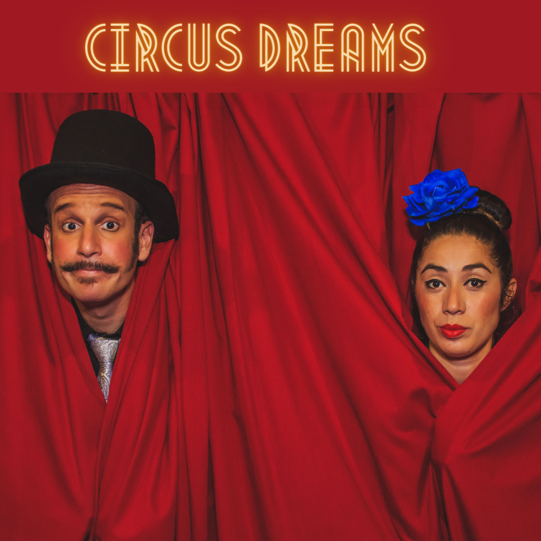 Familia Montes Morales "Circus Dream"