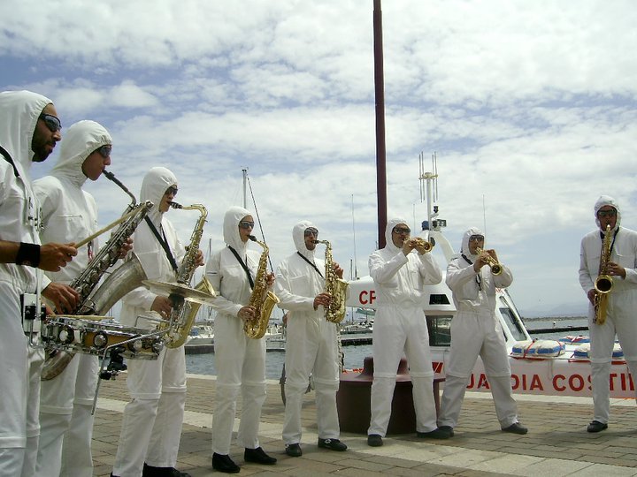 Bada Bim Bum Band "Wanna Gonna Show"