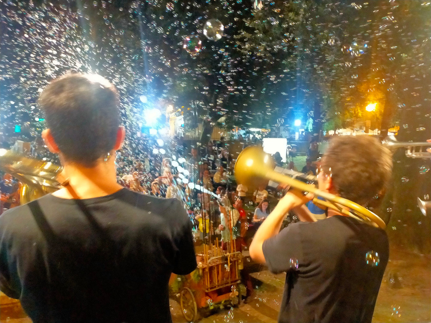 Bubble on Circus + marching band "Tempesta di Bolle"