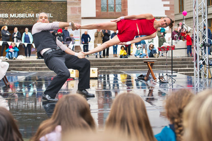 Duo Laos "Otros Aires"  Una Commedia Acrobatica sul Tango